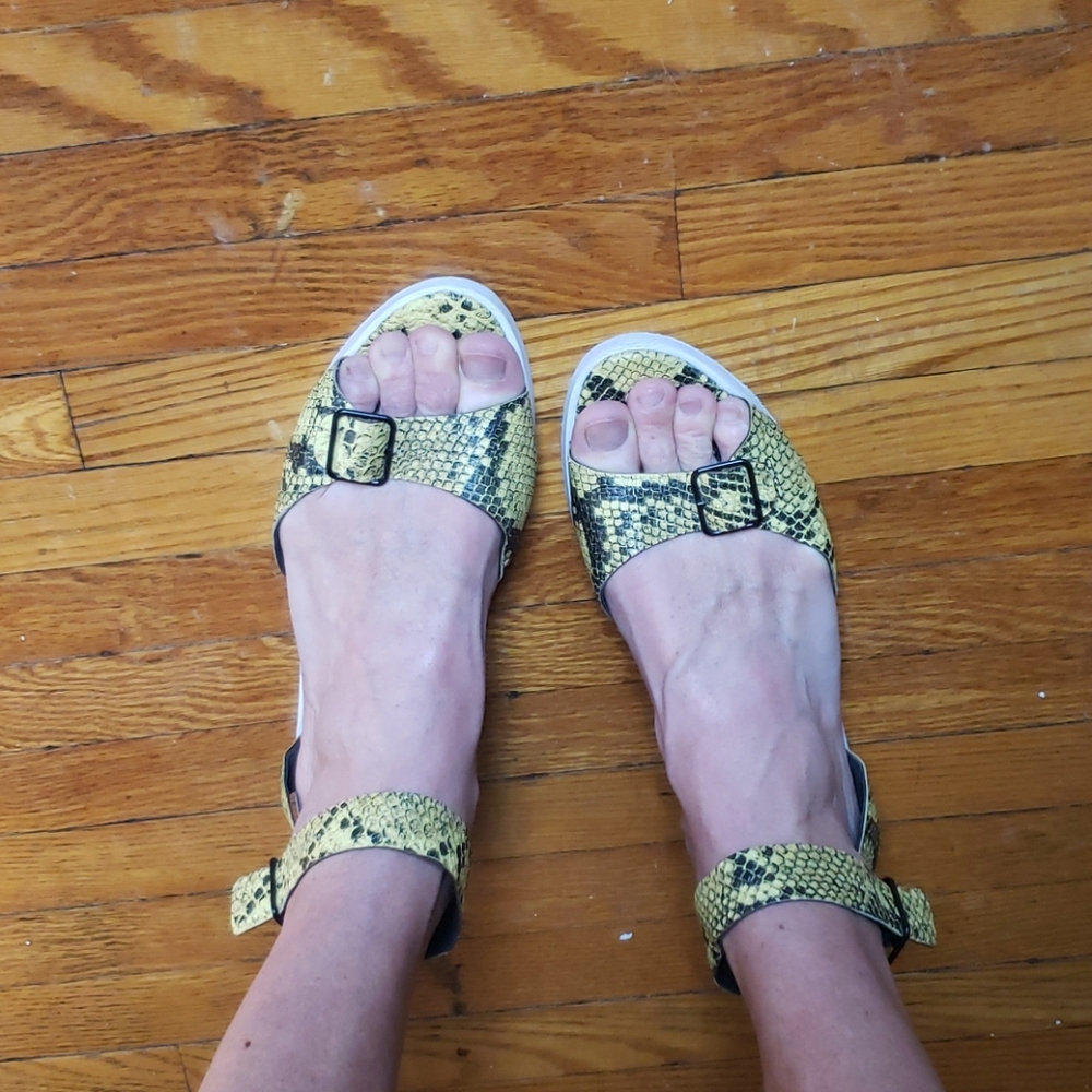 Gap ankle strap sandals